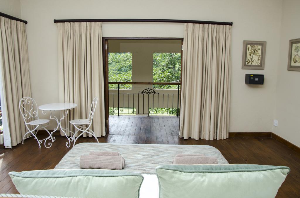 Villa Rostrata-On-Lake Hazyview Extérieur photo