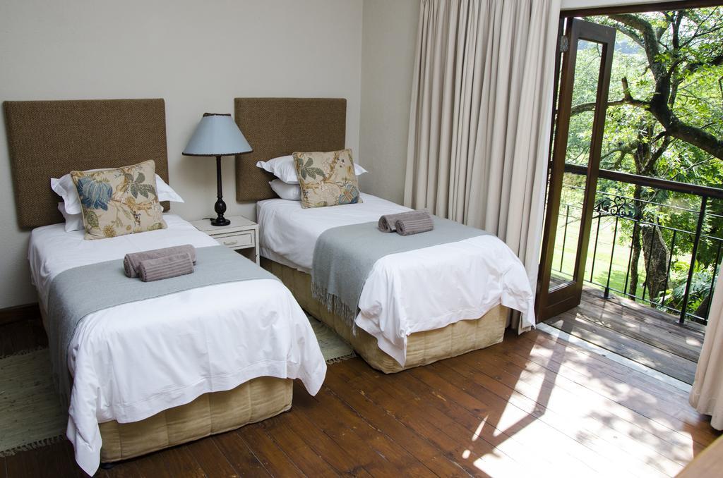 Villa Rostrata-On-Lake Hazyview Extérieur photo